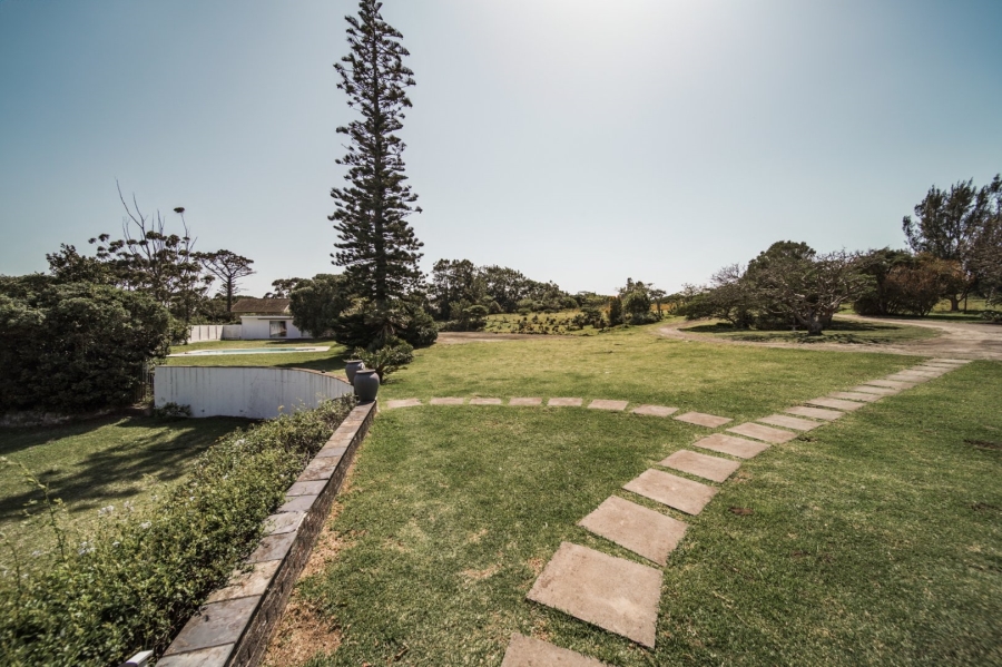 Commercial Property for Sale in Cove Ridge East Eastern Cape